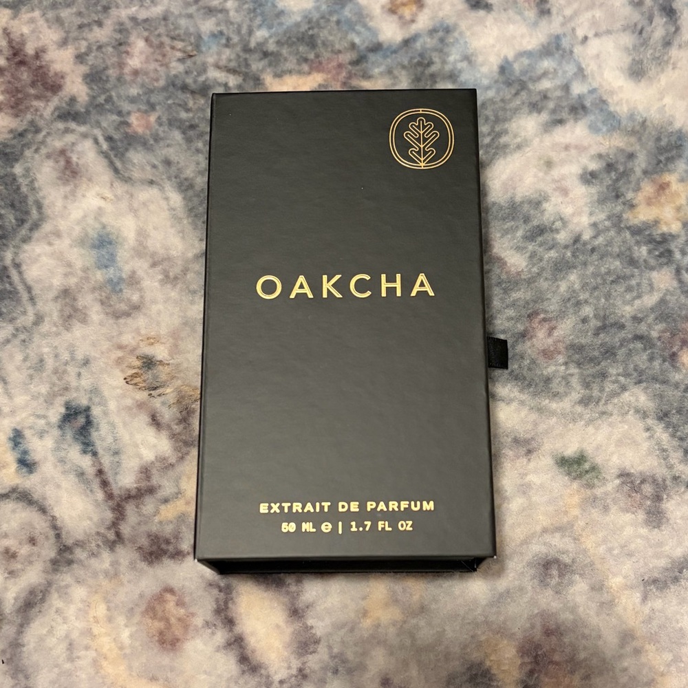 Oakcha Stitched Leather Extrait De Parfum
